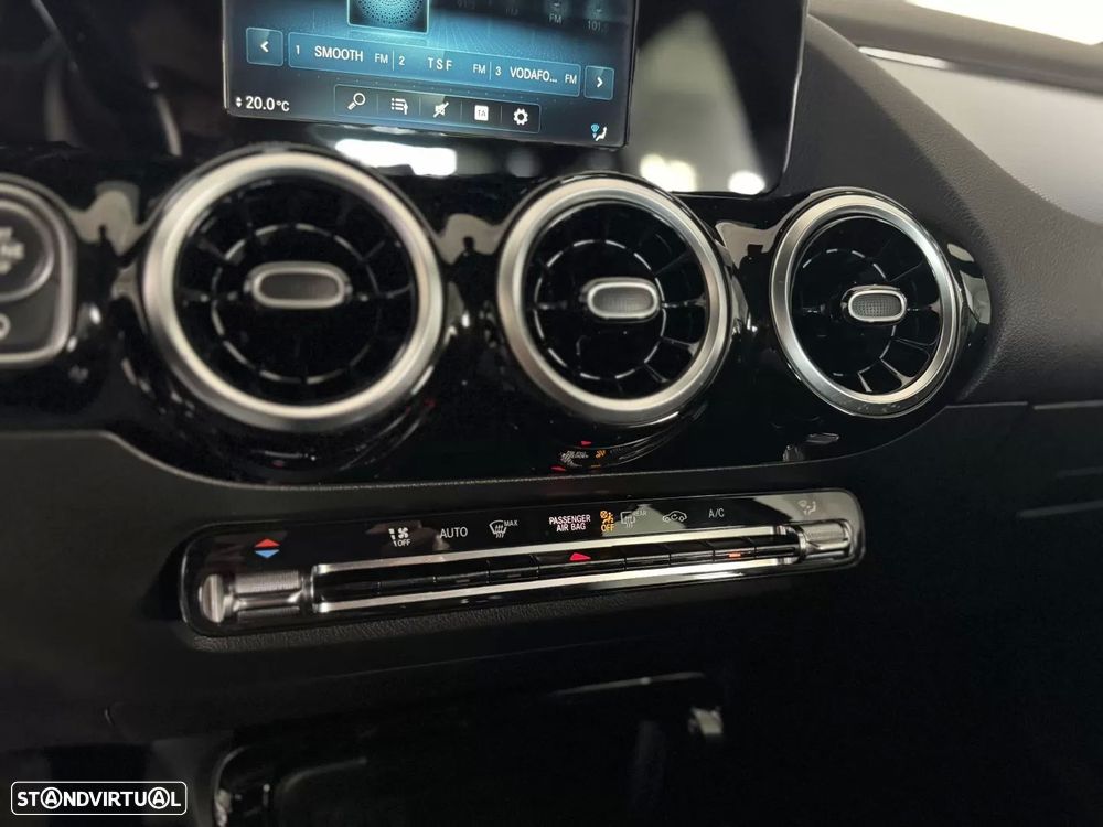 Mercedes-Benz B 180 d Style - 34