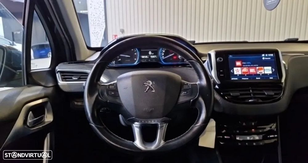 Peugeot 2008 1.6 BlueHDi Allure - 11