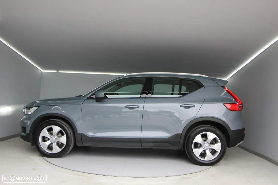 Volvo XC 40 2.0 D3 Momentum Plus - 12