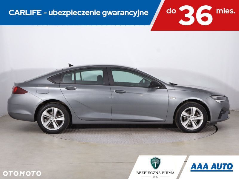 Opel Insignia - 8