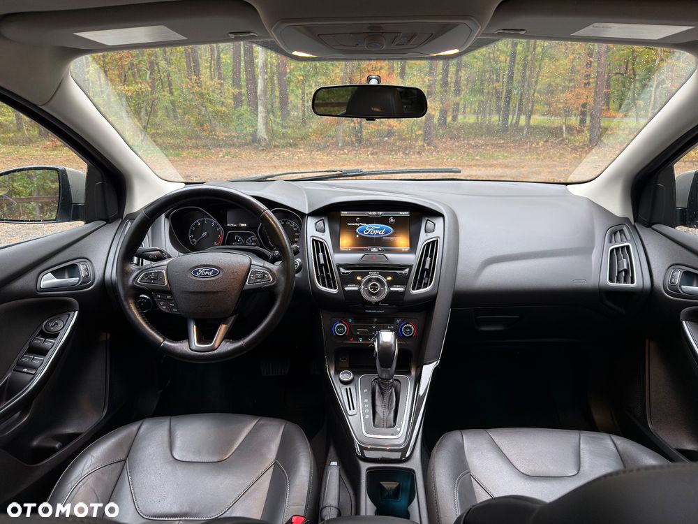Ford Focus - 21