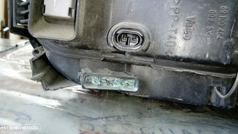 FAROL ESQUERDO FIAT PUNTO 2001 - - 3