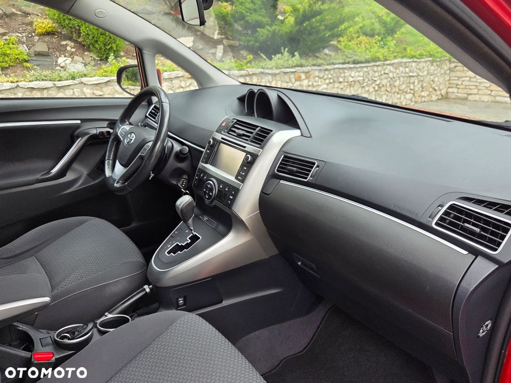 Toyota Verso 1.8 Premium MS - 20