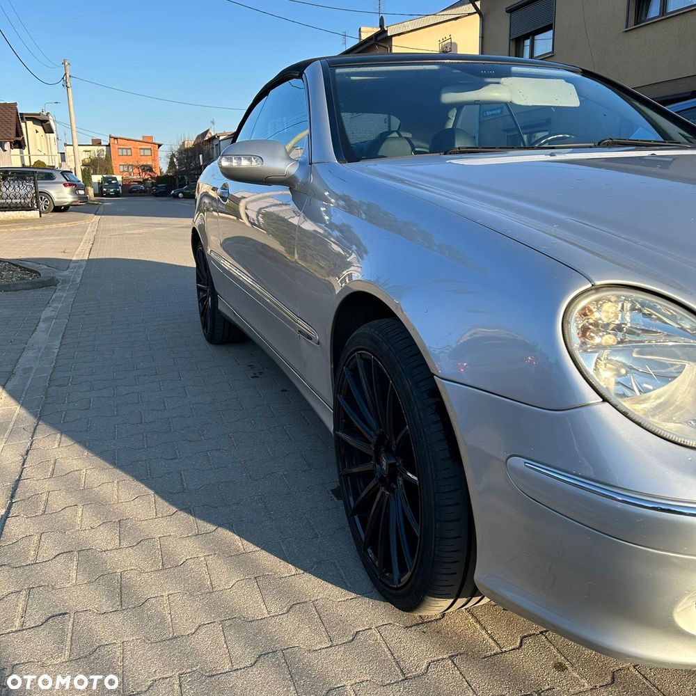 Mercedes-Benz CLK - 2