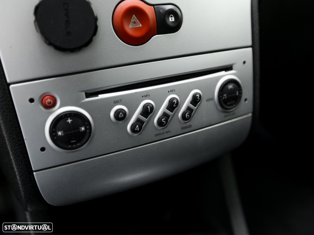 Renault Modus - 16
