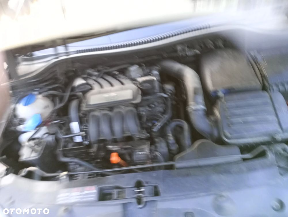 Seat Leon 1.6 Reference - 8