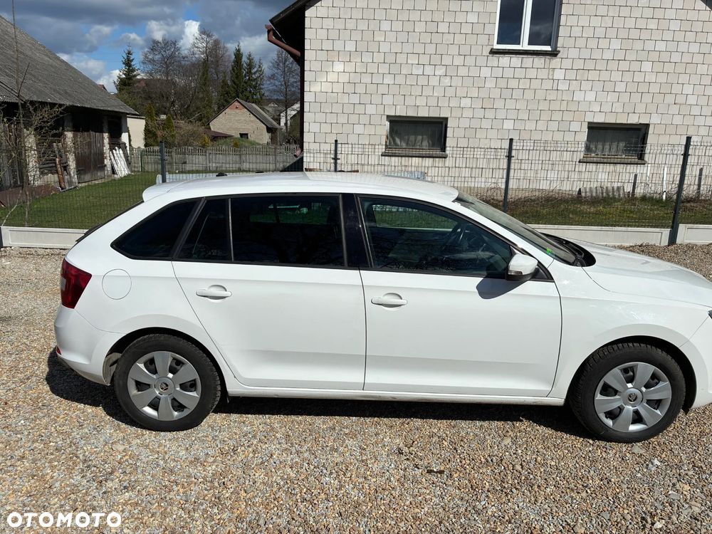 Skoda RAPID 1.2 TSI Ambition - 3