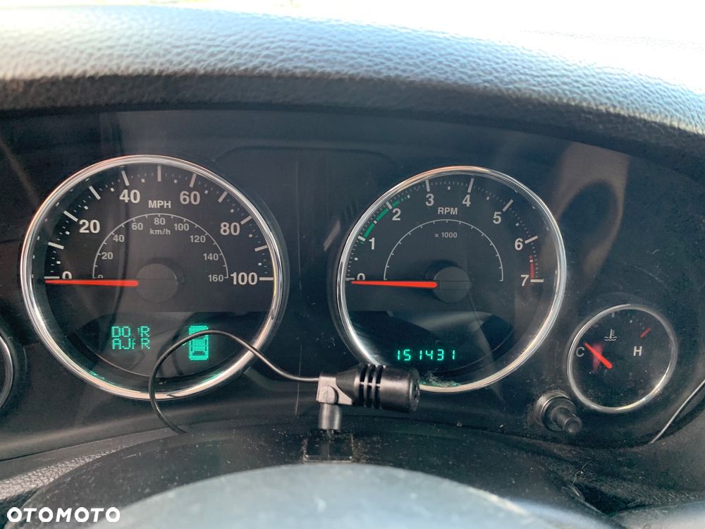 Jeep Wrangler Unlimited Hard-Top 3.6 Automatik Sahara - 22