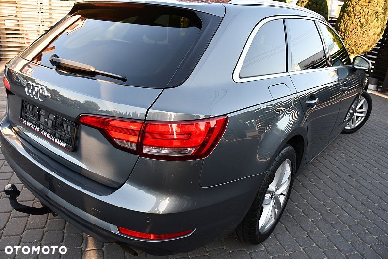 Audi A4 Avant 2.0 TFSI ultra sport - 33