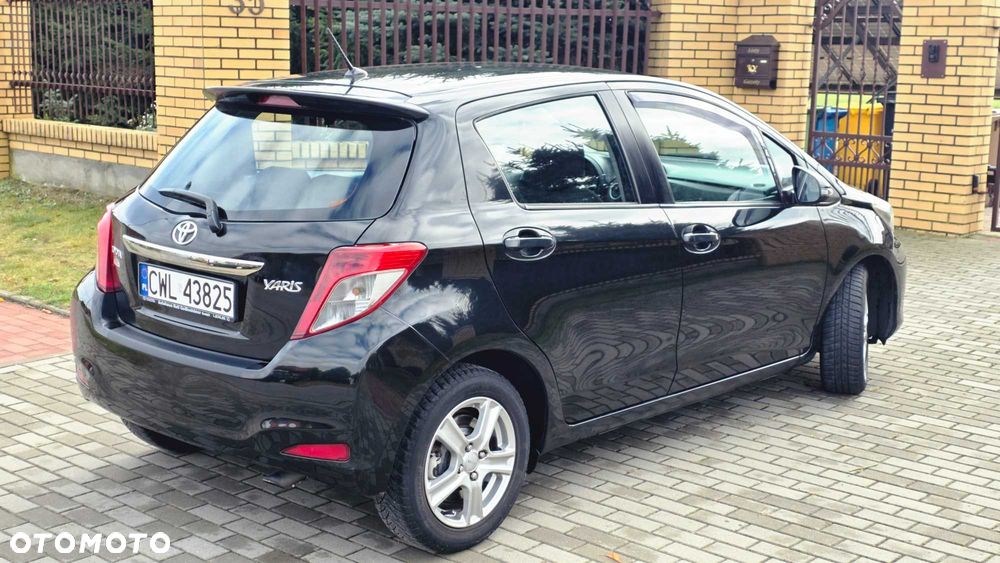 Toyota Yaris - 6