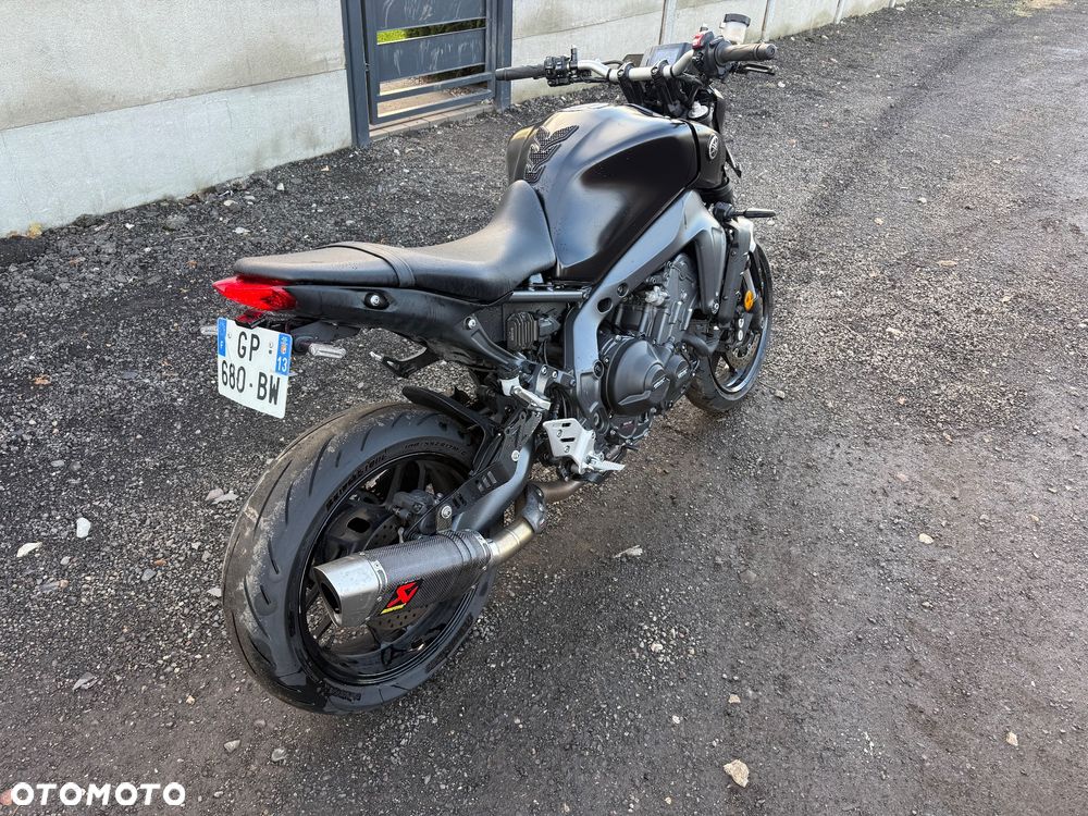 Yamaha MT - 9