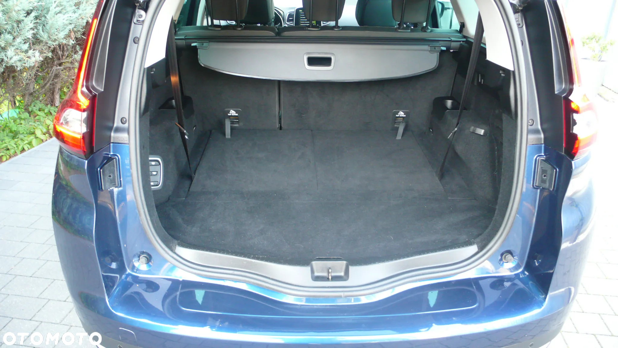 Renault Grand Scenic TCe 140 GPF EDC BLACK EDITION - 7