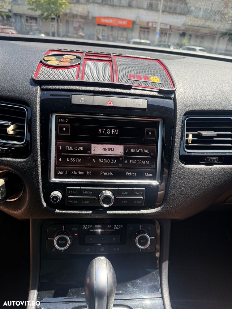 Volkswagen Touareg - 6