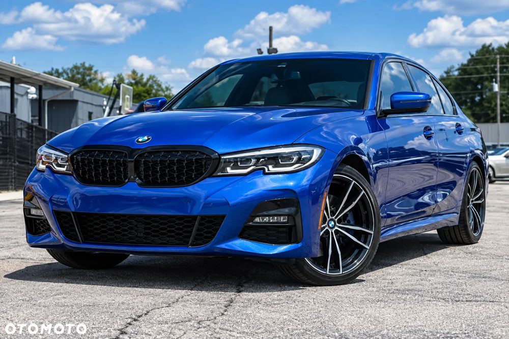 BMW Seria 3 330i M Sport - 1