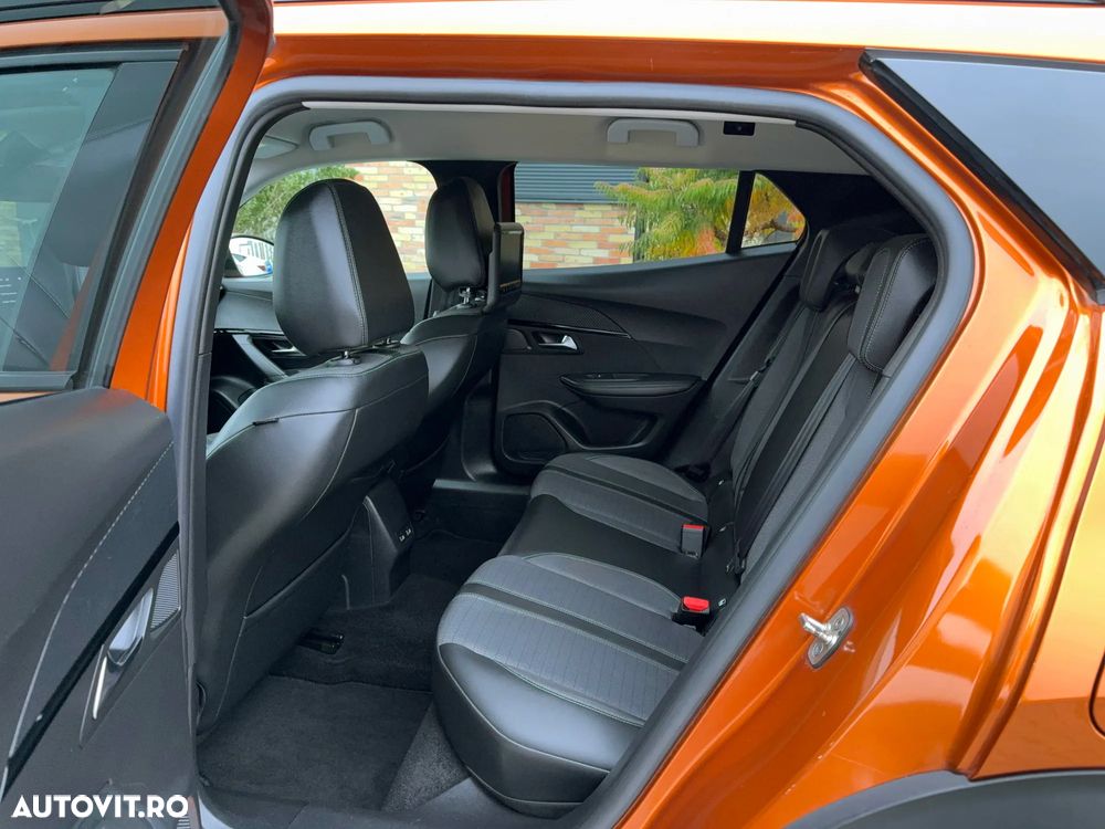 Peugeot 2008 - 11