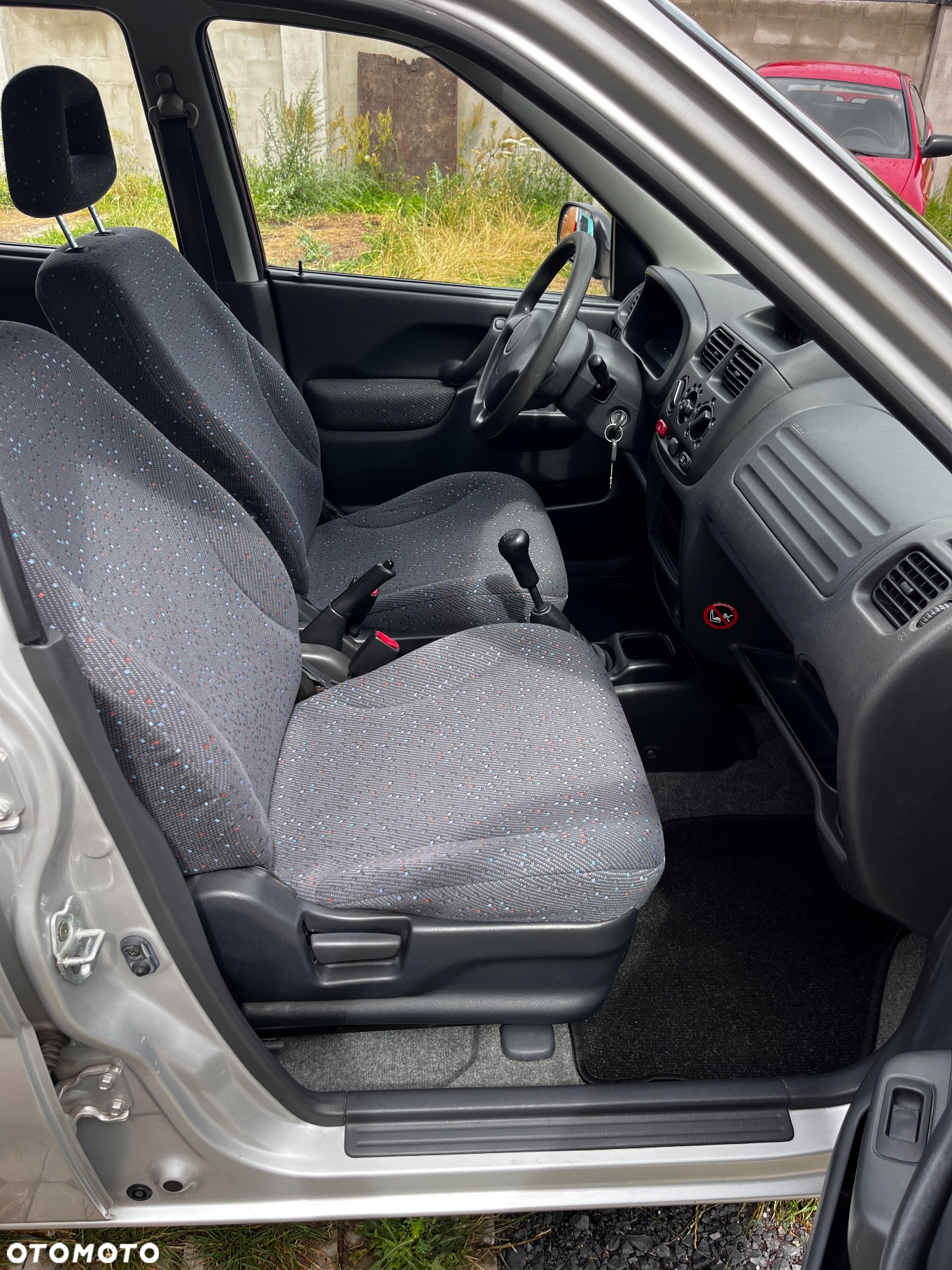 Suzuki Ignis - 8