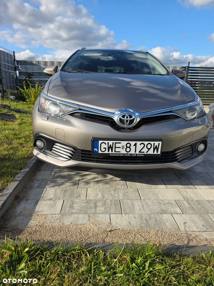 Toyota Auris 1.2 T Premium - 4