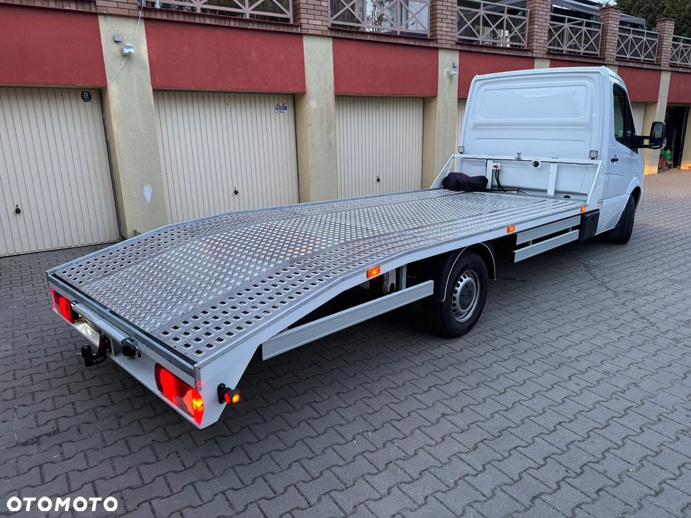 Mercedes-Benz SPRINTER - 12