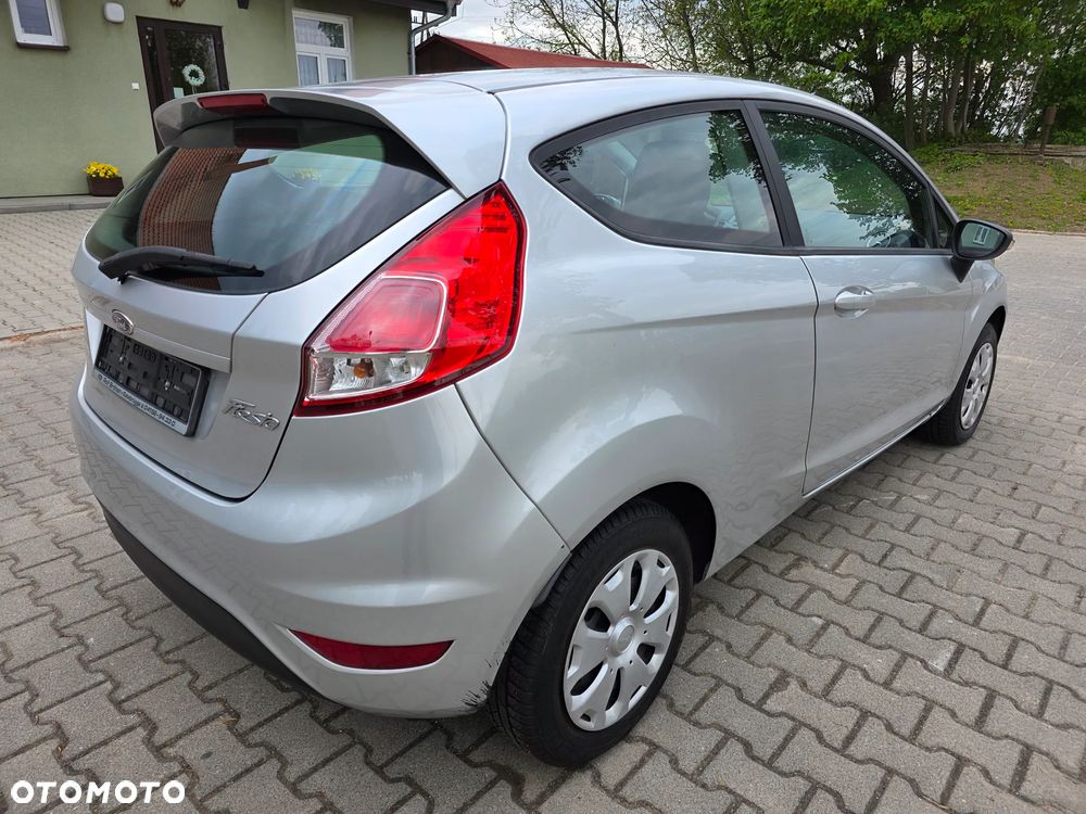 Ford Fiesta 1.0 Champions Edition - 6