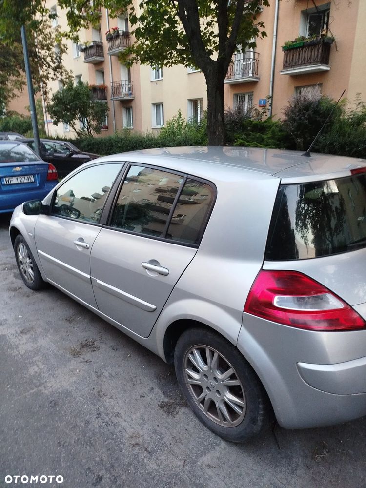 Renault Megane 1.4 16V Alize - 5
