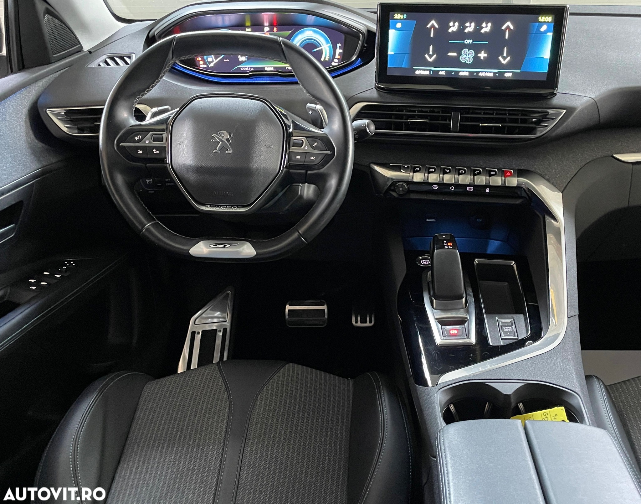 Peugeot 3008 PHEV EAT8 GT Pack - 18