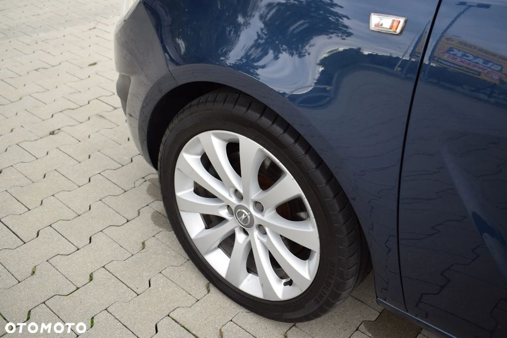 Opel Meriva 1.4 T Cosmo - 17
