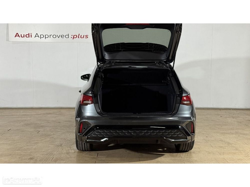 Audi A3 Sportback 30 TDI S line - 5