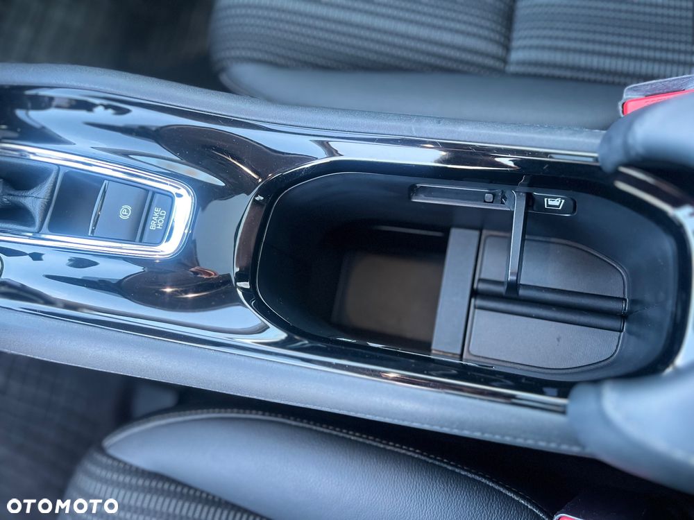Honda HR-V 1.5 Executive (ADAS / Connect+) CVT - 15