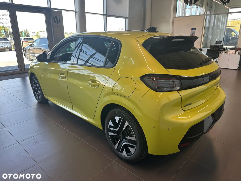 Peugeot 208 - 7