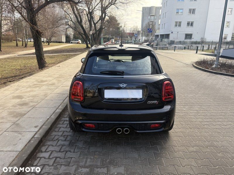 MINI Cooper S John Works Trim sport - 4
