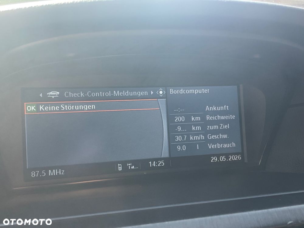 BMW Seria 5 525d - 10
