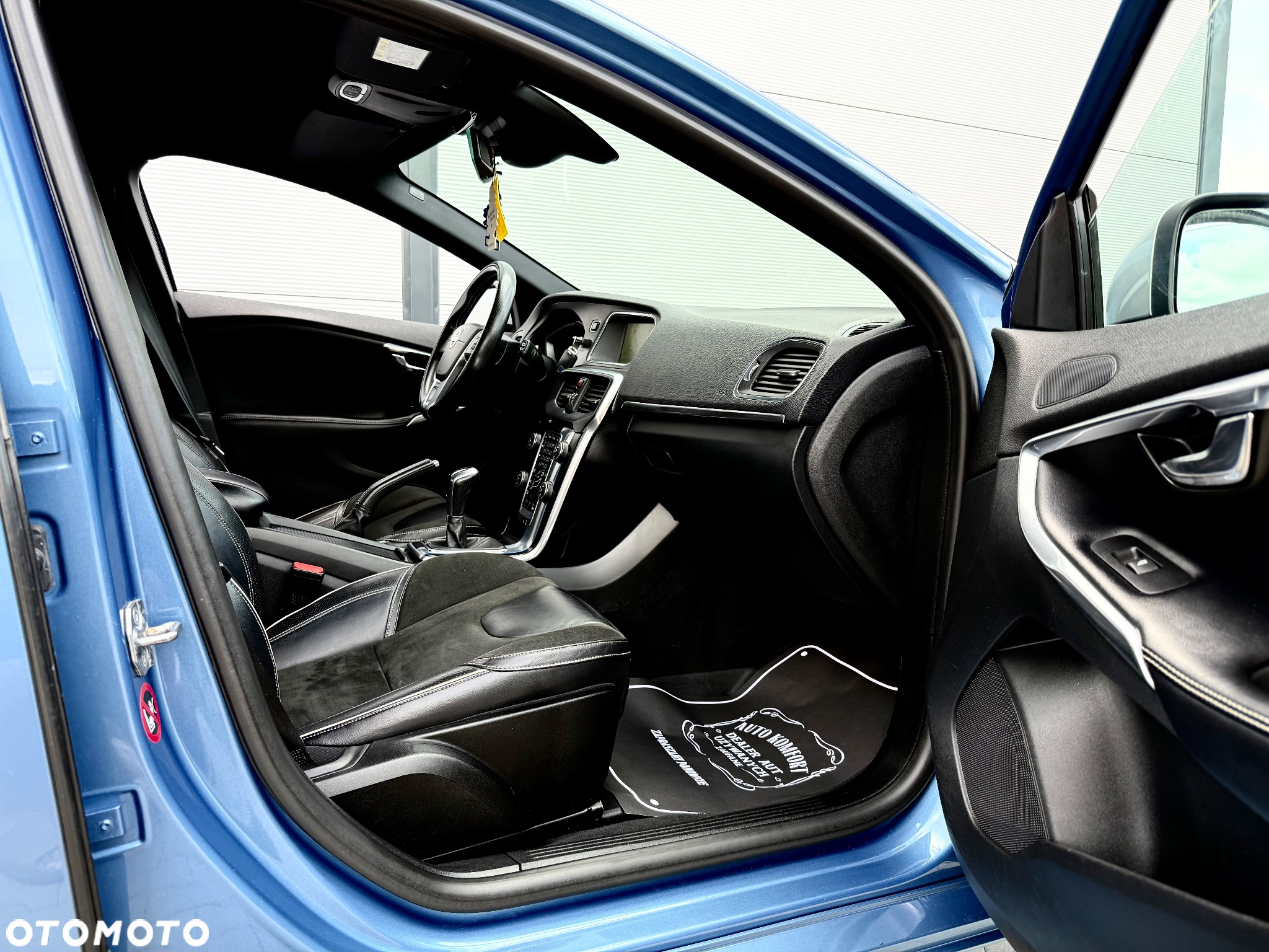Volvo V40 D2 RDesign - 29