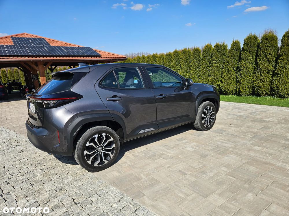 Toyota Yaris 1.5 VVT-iE Elegant - 4