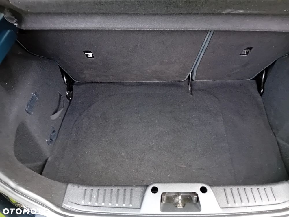 Ford Fiesta 1.25 Titanium X - 20