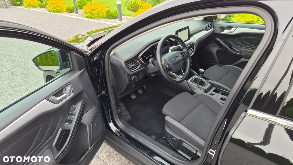 Ford Focus 1.5 EcoBlue Start-Stopp-System TITANIUM STYLE - 7