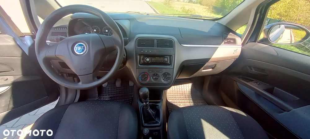 Fiat Punto 1.2 8V Active - 11