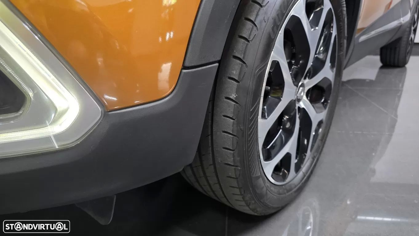 Renault Captur 0.9 TCE Exclusive XMOD - 26