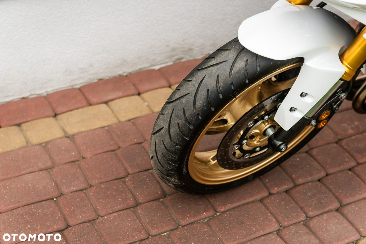 Yamaha FZ - 7
