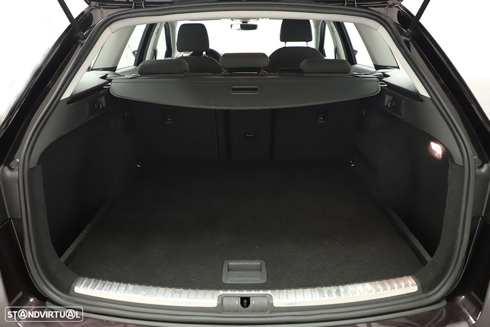 SEAT Leon ST 1.6 TDI Reference S/S - 19