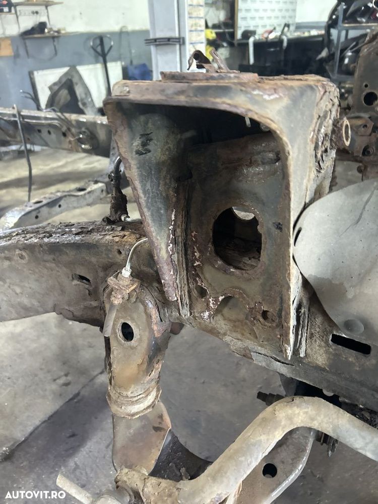 Sasiu Toyota Land Cruiser J12 3.0 D - 4D 2003 2002 - 2010 SUV (1305) - 17