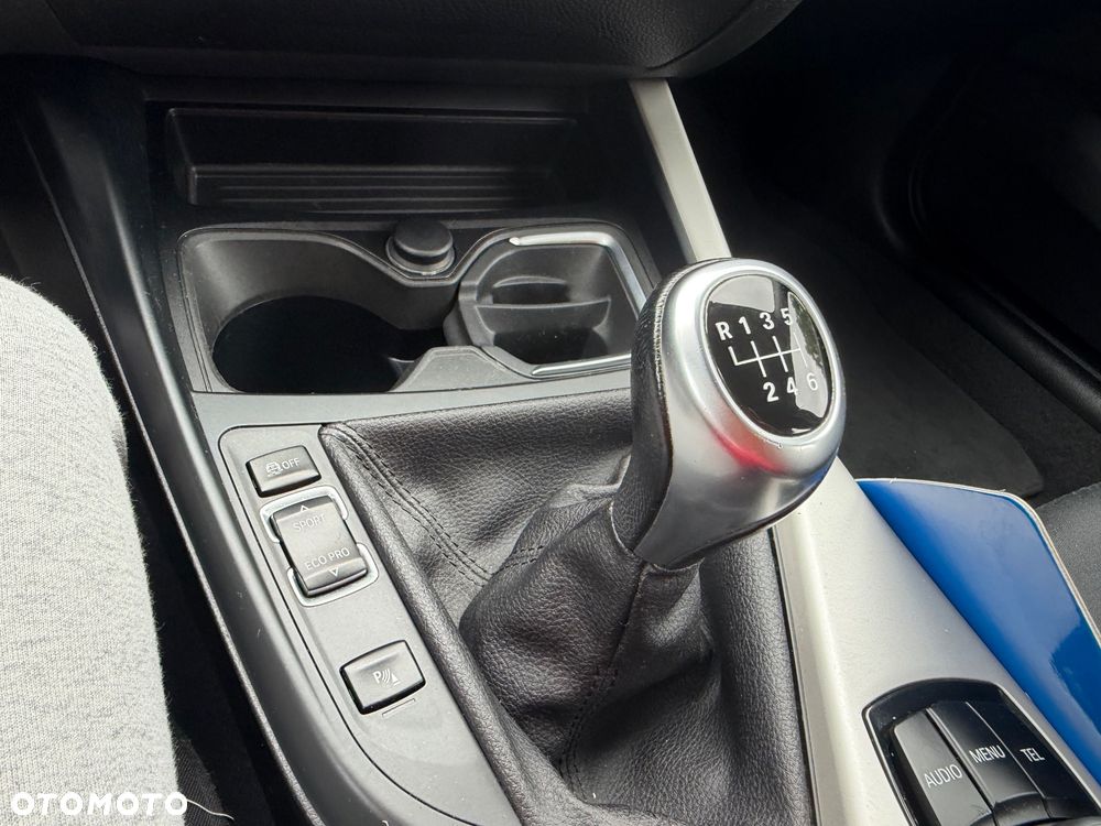 BMW Seria 1 116i Edition Metropolitan - 8