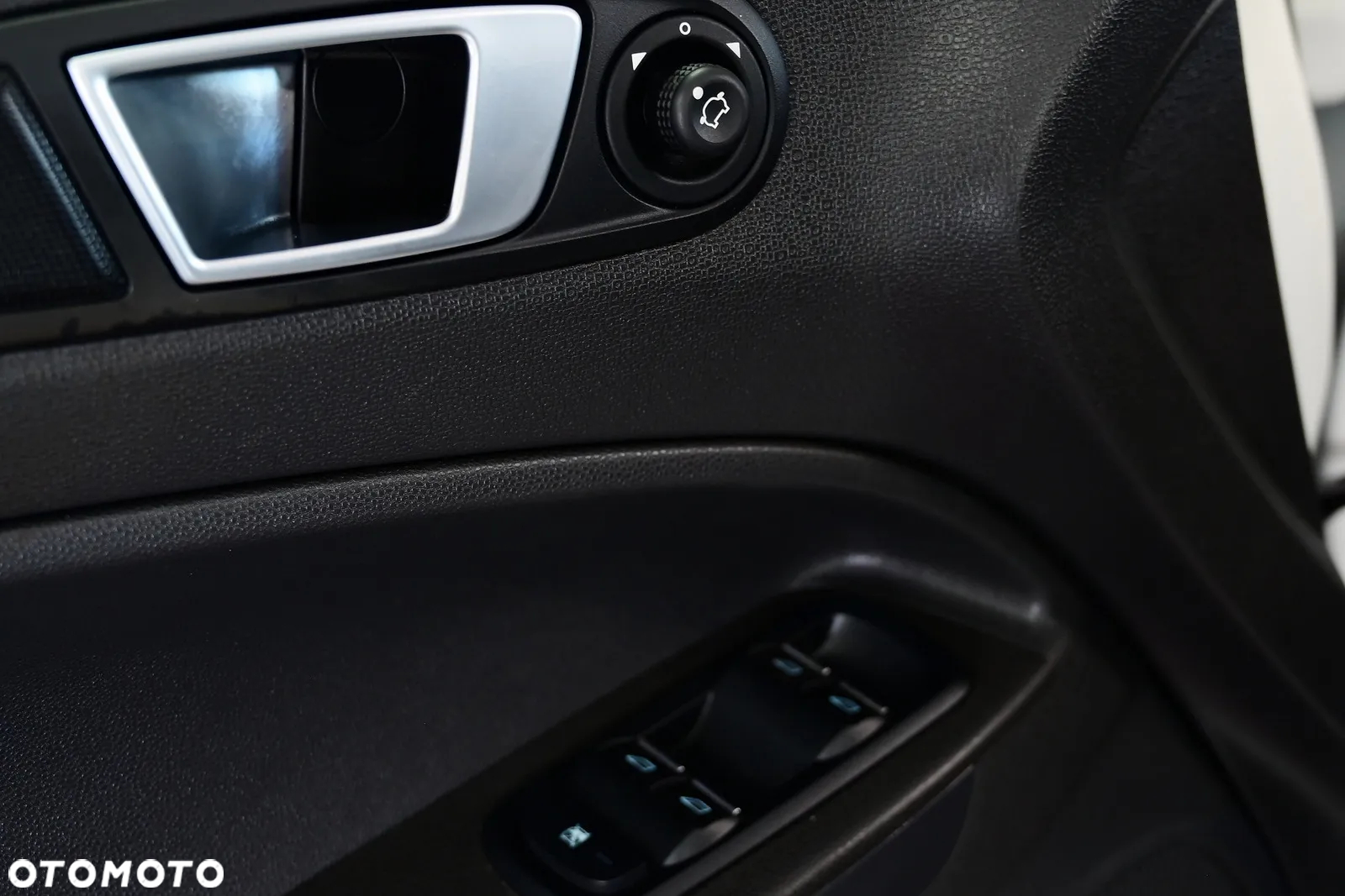 Ford EcoSport - 29