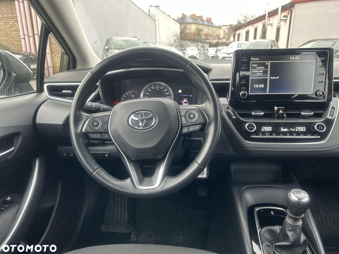 Toyota Corolla - 15