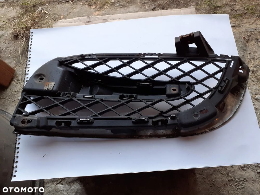 12235 Atrapa kratka zderzaka przód prawa Jaguar XF X250 LIFT - 3