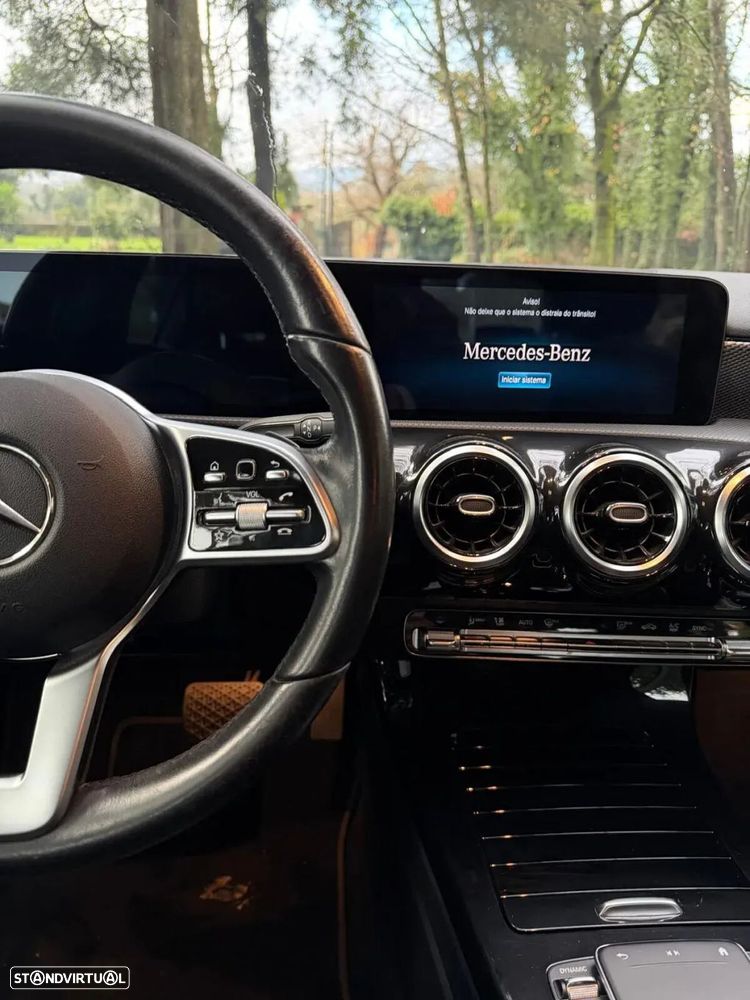 Mercedes-Benz A 180 Limousine d Business Solutions Aut. - 12