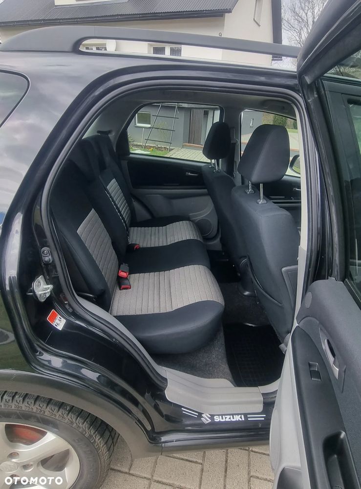 Suzuki SX4 1.6 GS / Premium 4WD - 3
