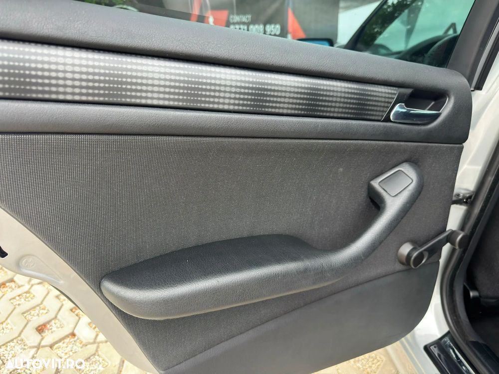 BMW Seria 3 - 13