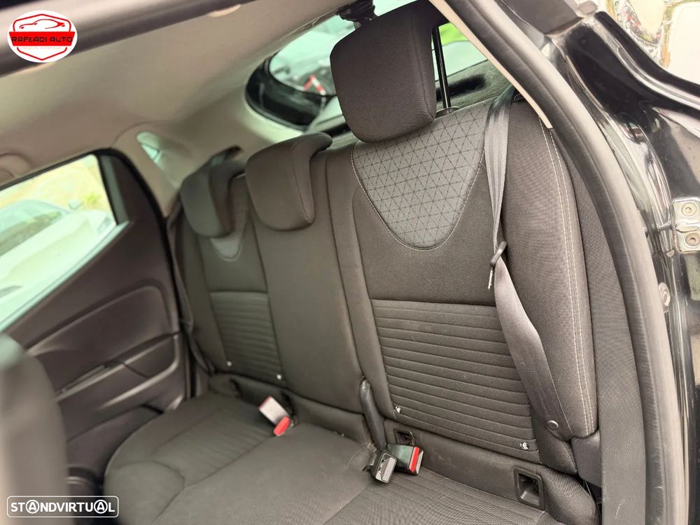 Renault Clio TCe 90 Limited - 11
