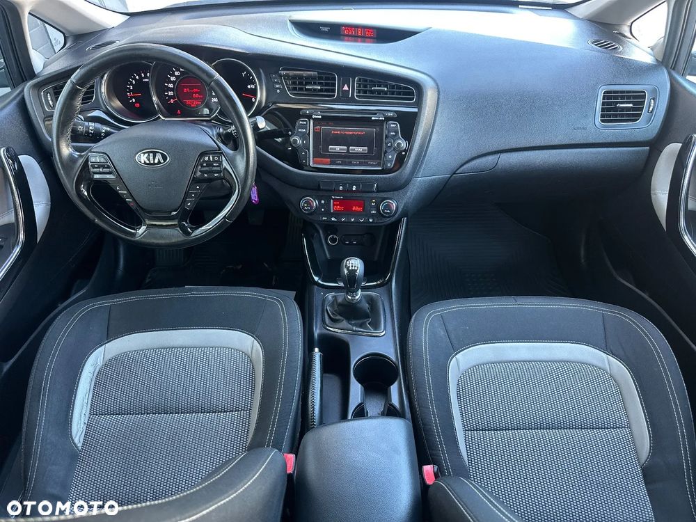 Kia Ceed - 17
