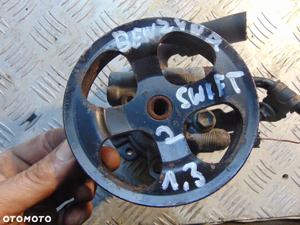 Pompa wspomagania suzuki swift 2 1,3 b - 1